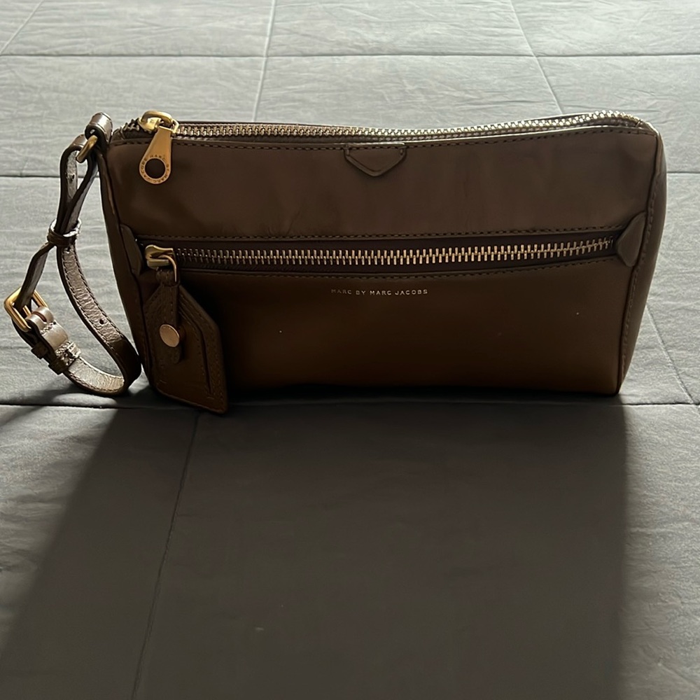 MARC JACOBS clutch in excellent condition
